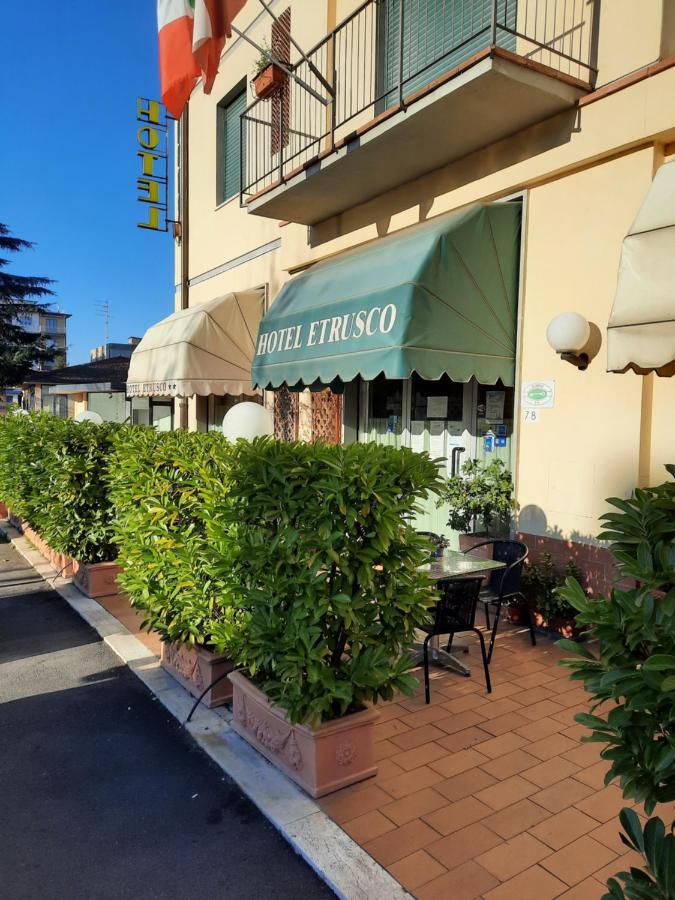 Hotel Etrusco Sesto Fiorentino Esterno foto