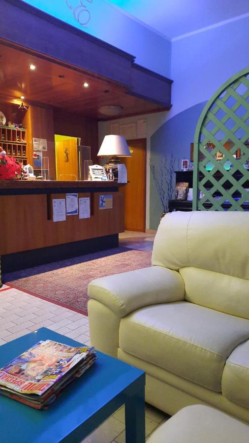 Hotel Etrusco Sesto Fiorentino Esterno foto
