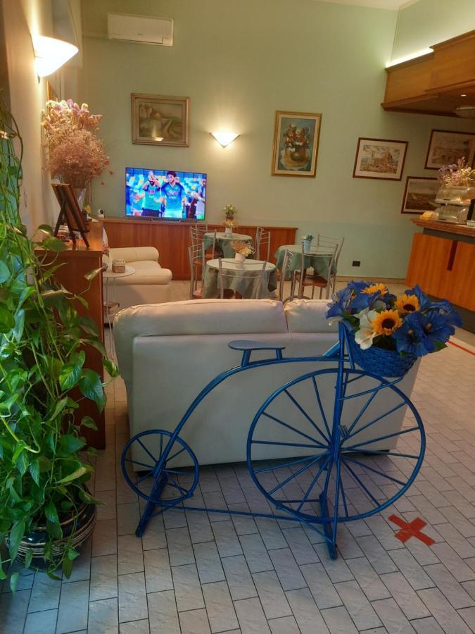 Hotel Etrusco Sesto Fiorentino Esterno foto